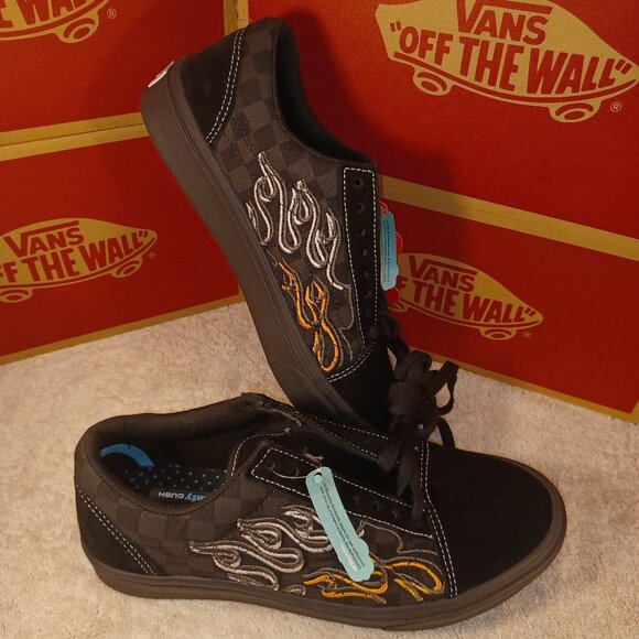 Vans Men 7 /Women 8.5 ComfyCush Old Skool Ignition Checker Flames Black Yellow - Picture 9 of 12